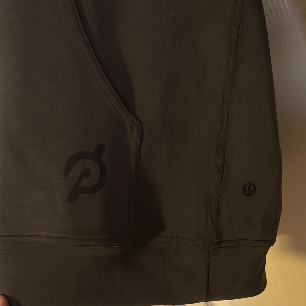 lululemon/ peloton collab Gray Knit Sweater - Picture 2 of 5